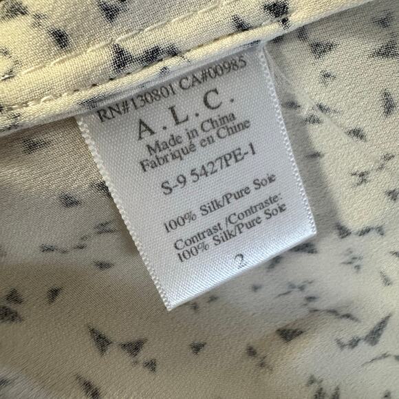 A.L.C. Printed 100% Silk Women’s Tank Top Size Small Cream - Picture 8 of 9